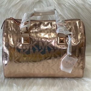 NEW Michael Kors
Grayson Medium Mirror Metallic - Rose Gold Leather Satchel